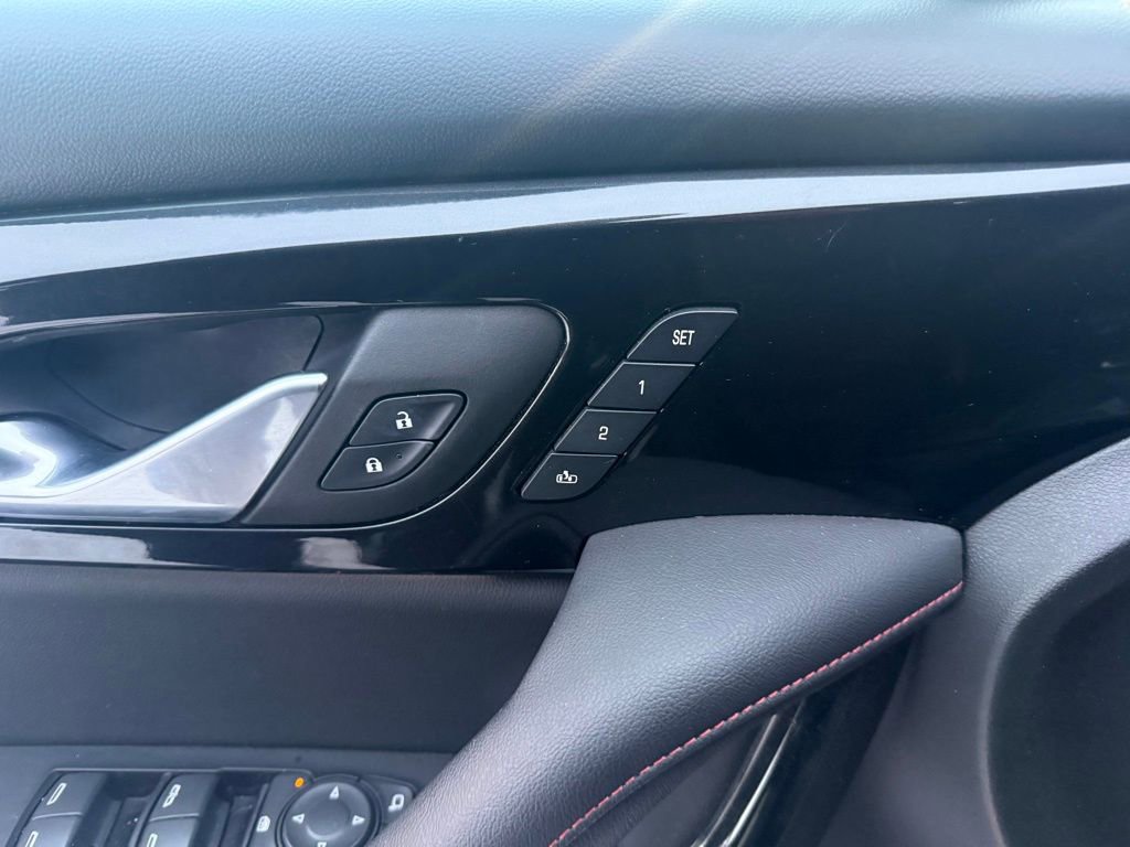 Used 2023 Chevrolet Blazer RS w/ Enhanced Convenience Package image 20