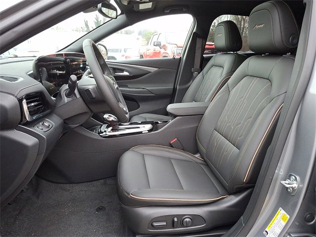 New 2026 Buick Envista Avenir image 9