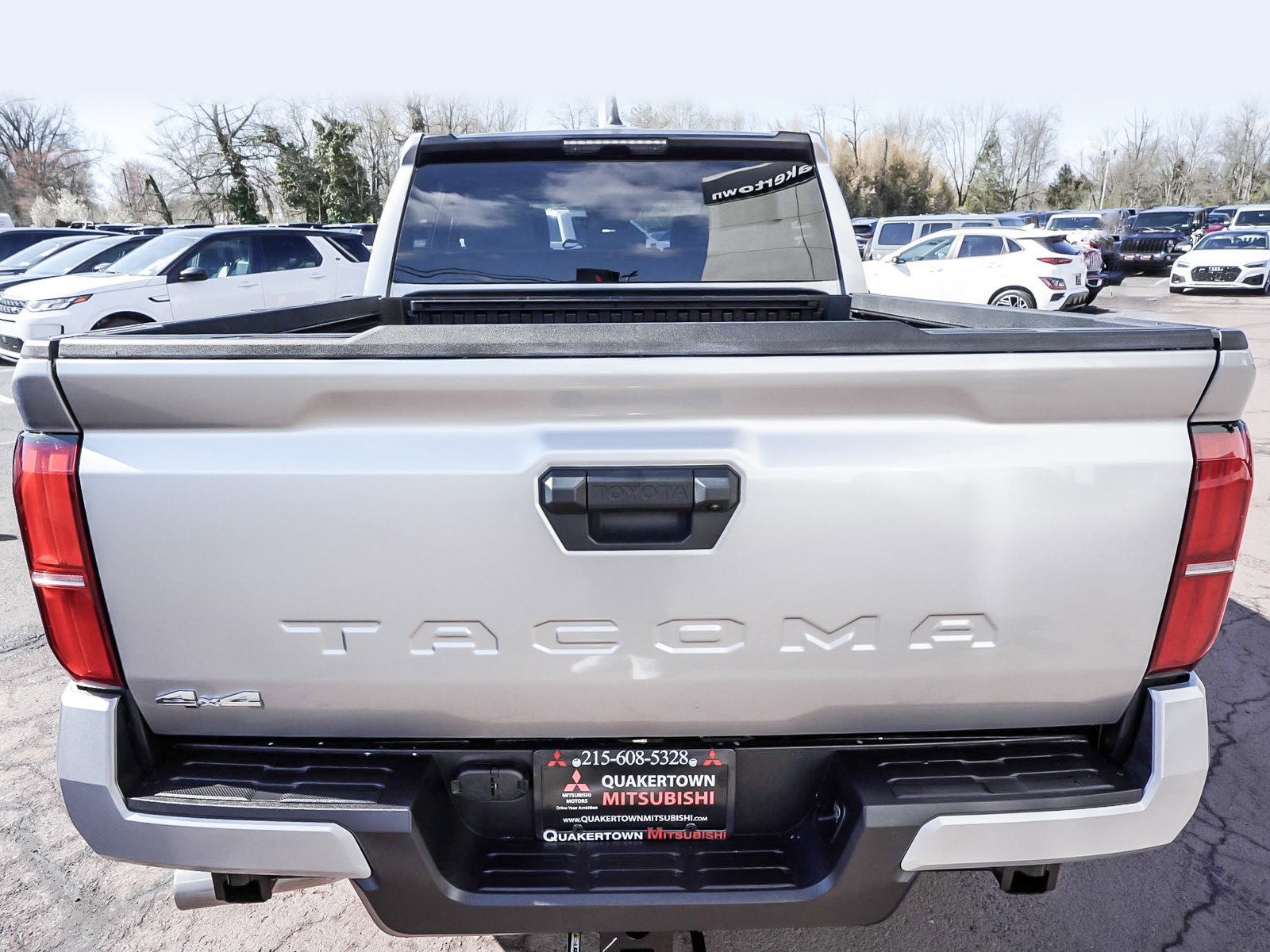 Used 2024 Toyota Tacoma SR5 image 5