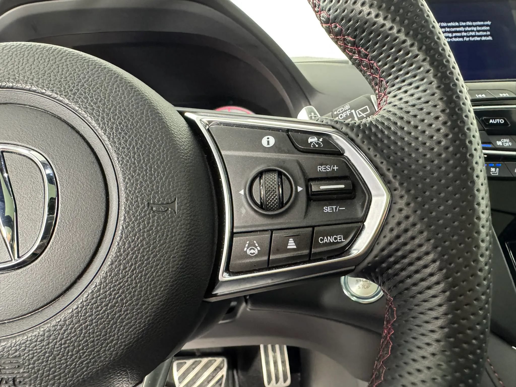 Used 2026 Acura RDX w/ Advance Package AWD/4WD image 16