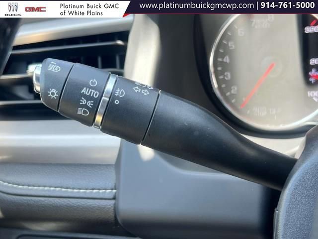 Used 2022 GMC Acadia Denali w/ Denali Technology Package image 24