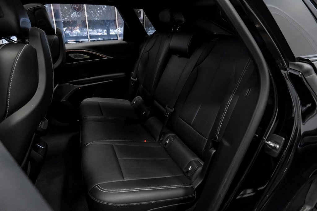 Used 2024 Cadillac Lyriq Luxury image 41