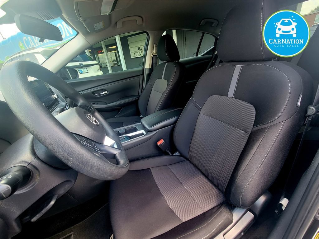 Used 2024 Nissan Sentra SV FWD image 6