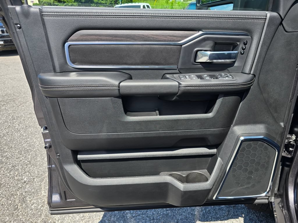 New 2026 RAM 3500 Laramie w/ Sport Appearance Package AWD/4WD image 35