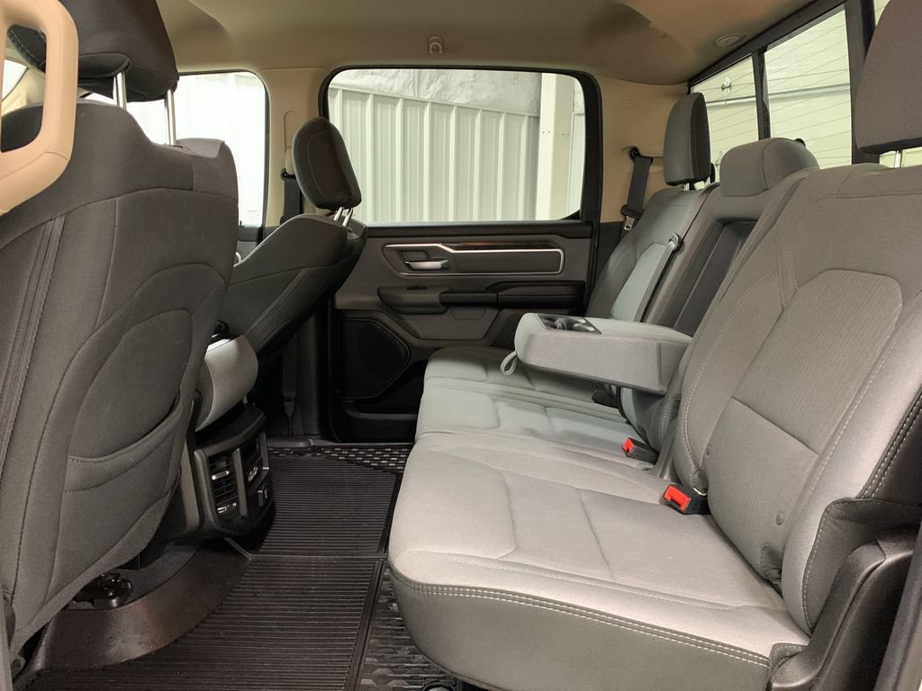 Used 2019 RAM 1500 Big Horn AWD/4WD image 19