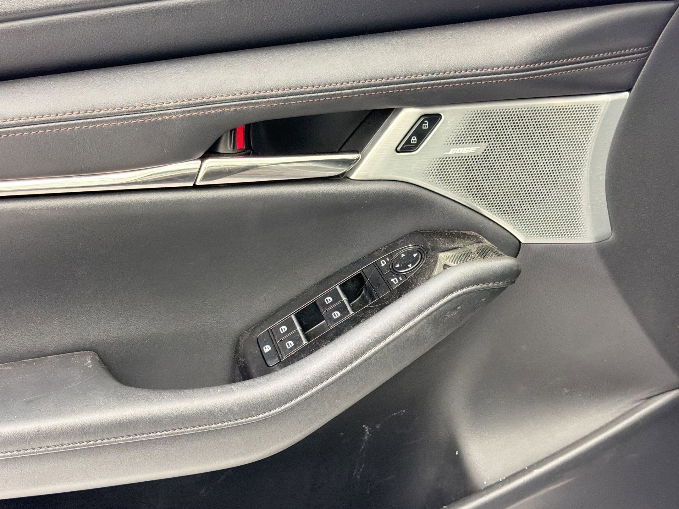 Used 2023 MAZDA MAZDA3 AWD 2.5 Turbo Hatchback image 25