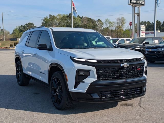 New 2026 Chevrolet Traverse RS image 2