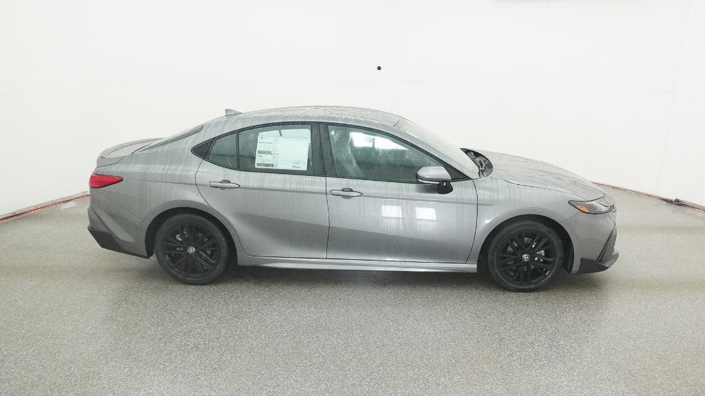 New 2026 Toyota Camry SE image 31