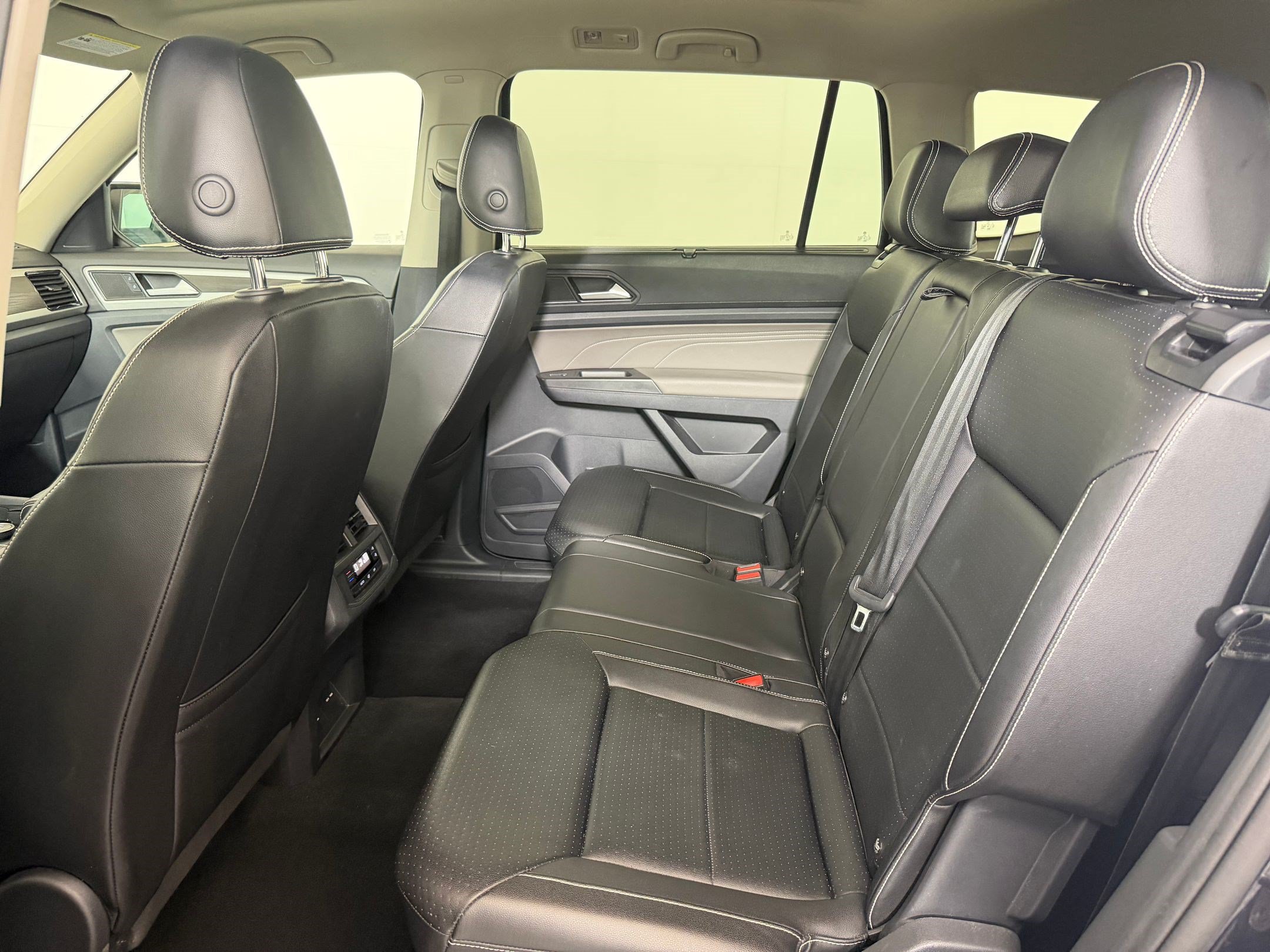 Used 2022 Volkswagen Atlas SE AWD/4WD image 24