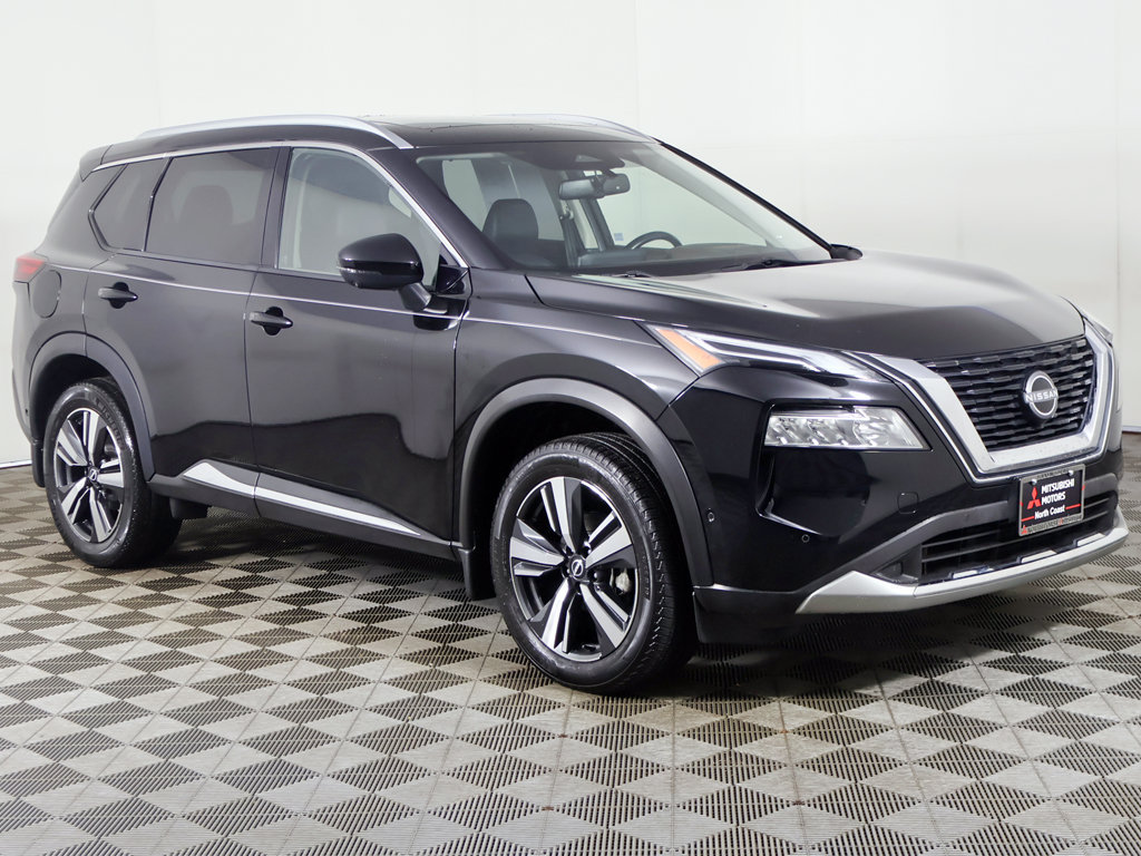 Used 2023 Nissan Rogue Platinum w/ Platinum Premium Package AWD/4WD image 2