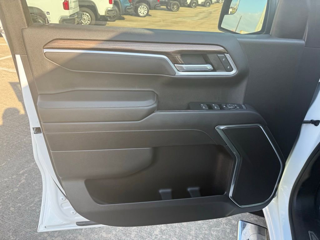 Used 2023 Chevrolet Silverado 1500 LT image 19