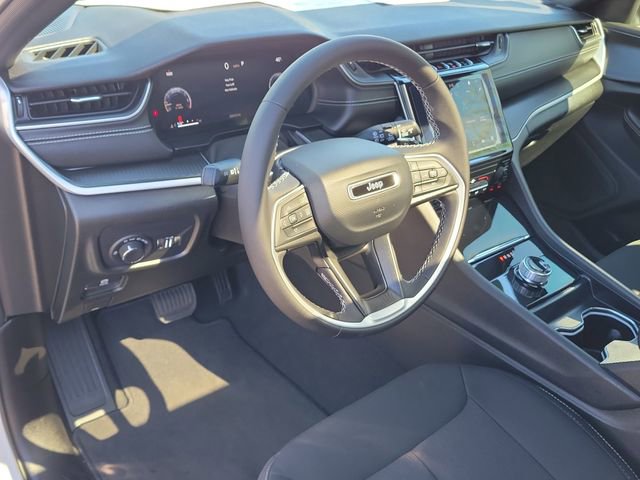 Used 2024 Jeep Grand Cherokee L Laredo w/ Trailer Tow Package image 19