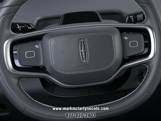 New 2026 Lincoln Navigator Reserve w/ Jet Appearance Package AWD/4WD image 12