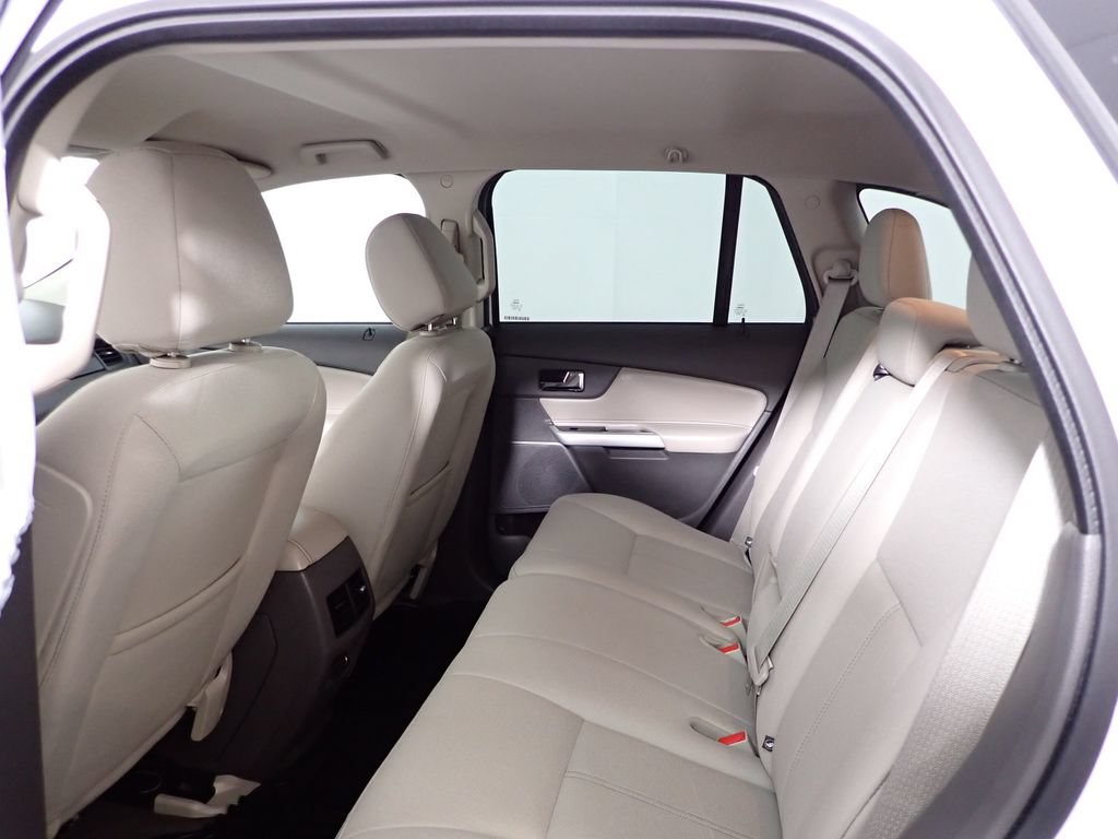 Used 2014 Ford Edge SE w/ Equipment Group 101A FWD image 27
