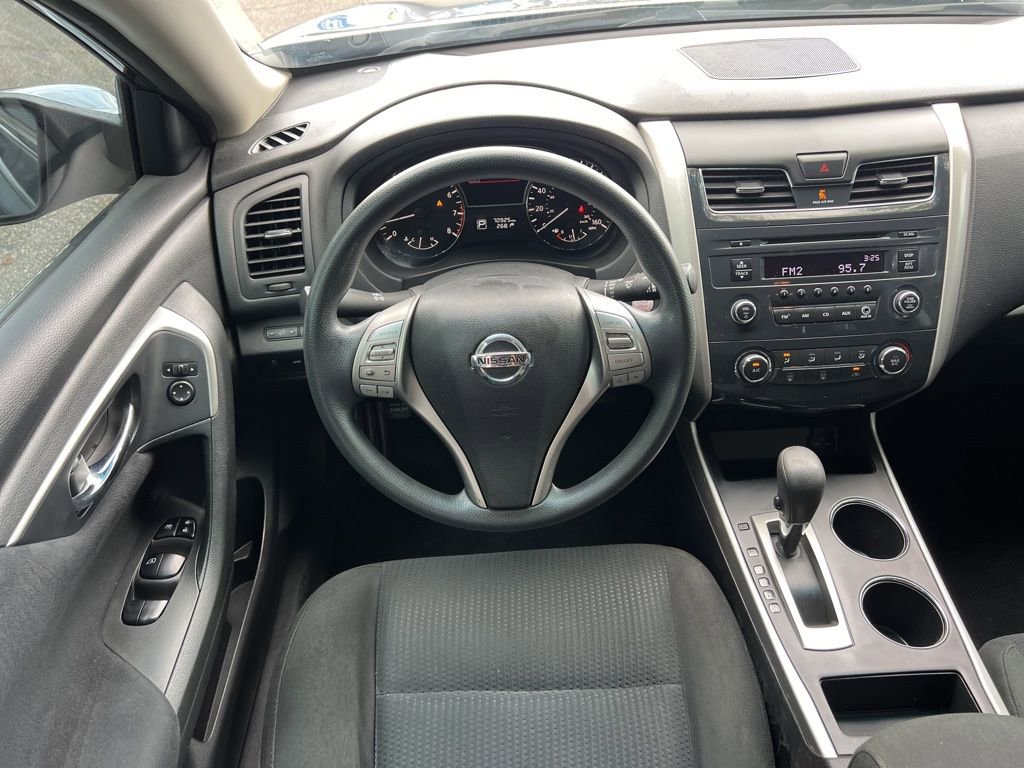 Used 2015 Nissan Altima 2.5 S w/ Power Driver Seat Package image 18