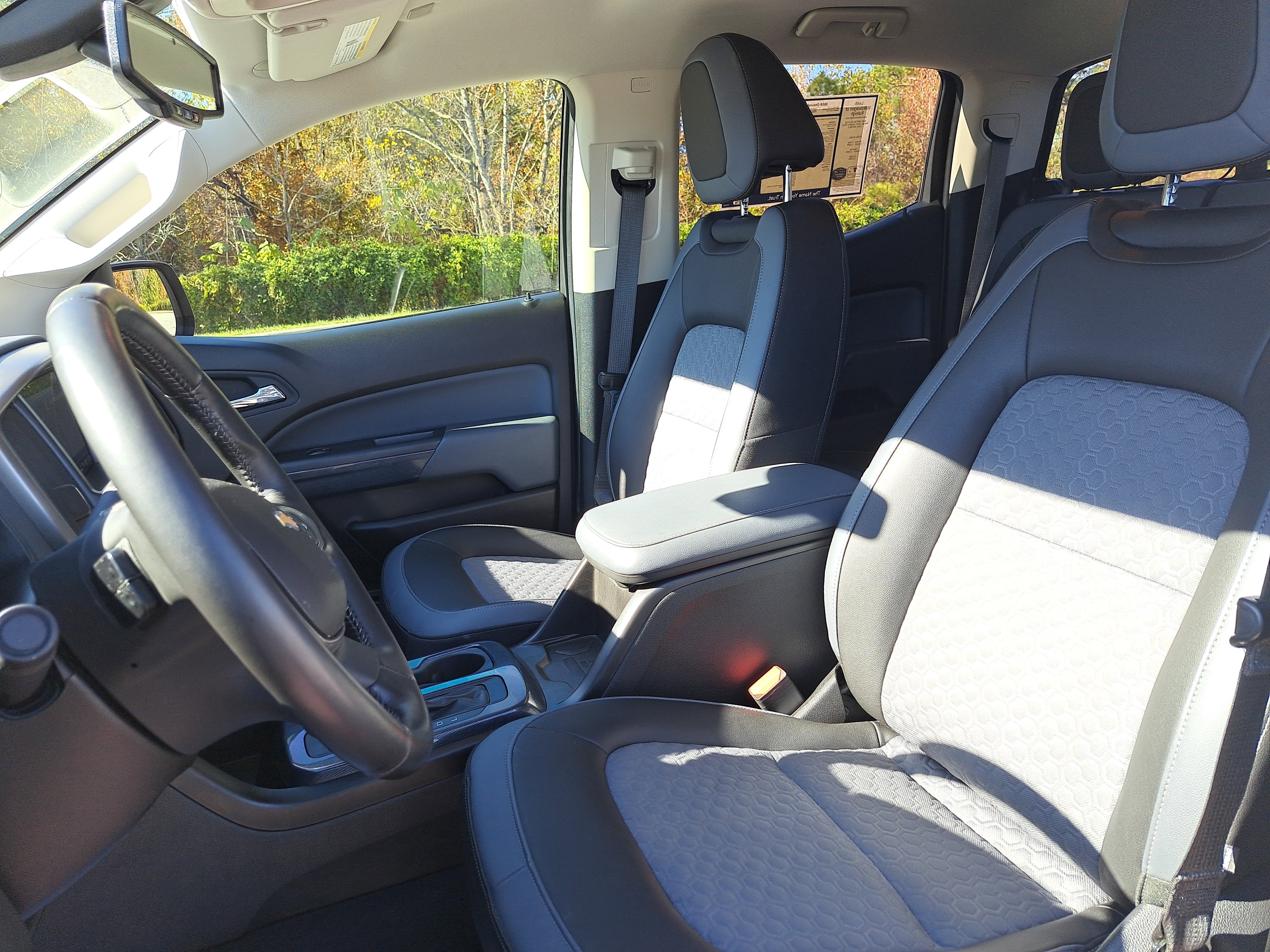 Used 2019 Chevrolet Colorado Z71 image 15