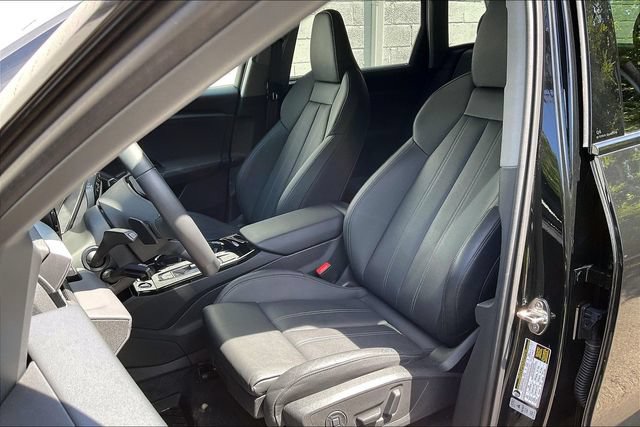 Certified 2025 Audi Q6 e-tron Prestige w/ Black Warm Weather Package AWD/4WD image 25