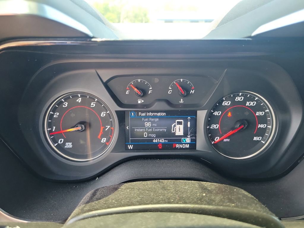 Used 2023 Chevrolet Camaro LT RWD image 26