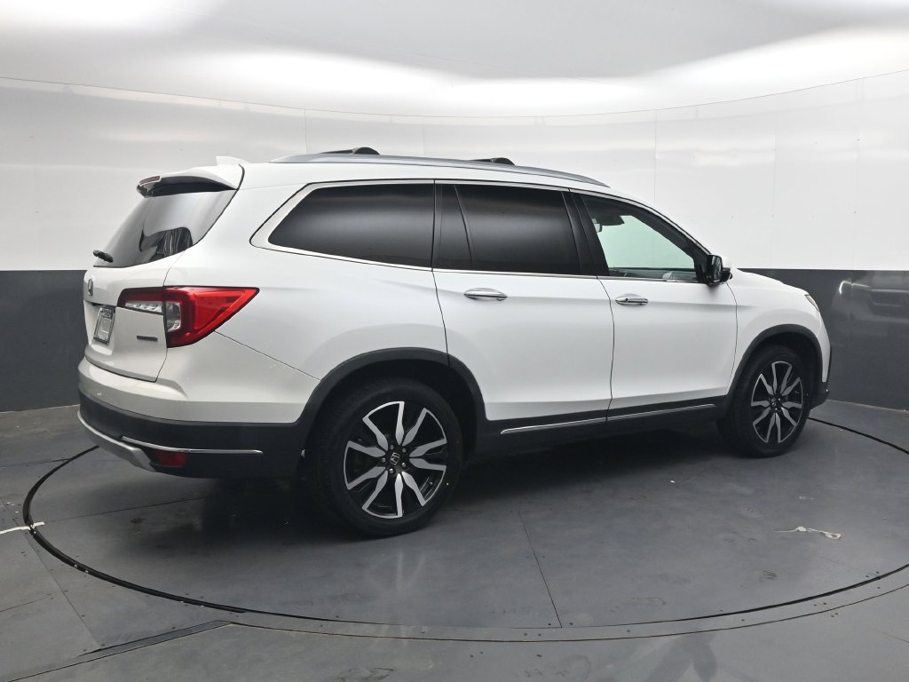 Used 2020 Honda Pilot Touring image 4