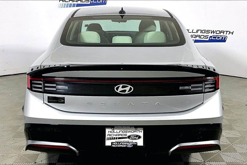 Used 2025 Hyundai Sonata SEL image 4