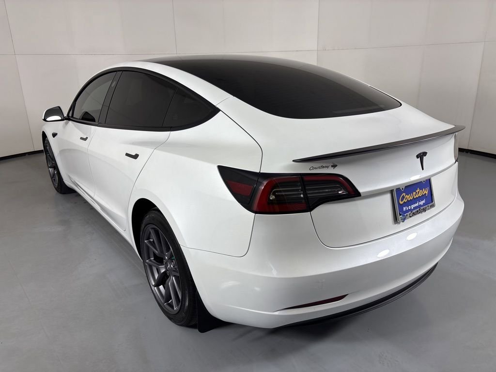Used 2023 Tesla Model 3 Standard Range RWD image 6