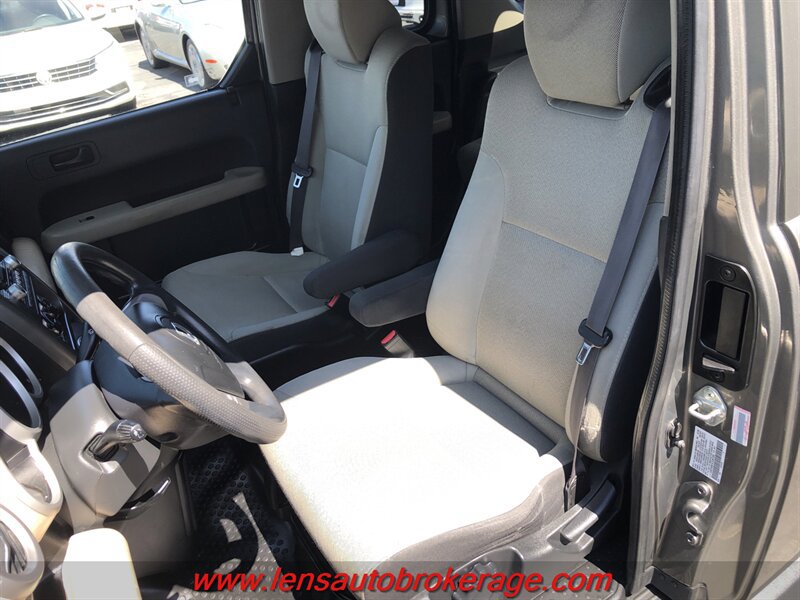 Used 2007 Honda Element EX image 11