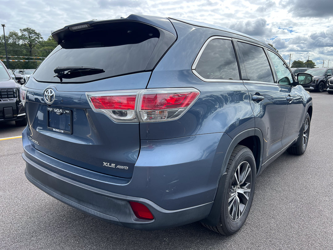 Used 2021 Toyota Highlander Platinum AWD/4WD image 13