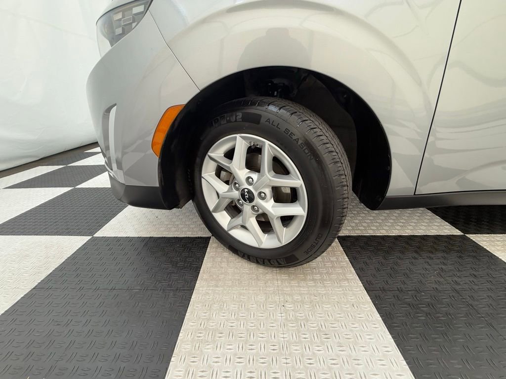 Used 2023 Kia Soul LX w/ Option Group 015 image 8