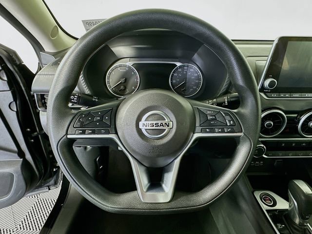 Used 2023 Nissan Sentra SV image 13