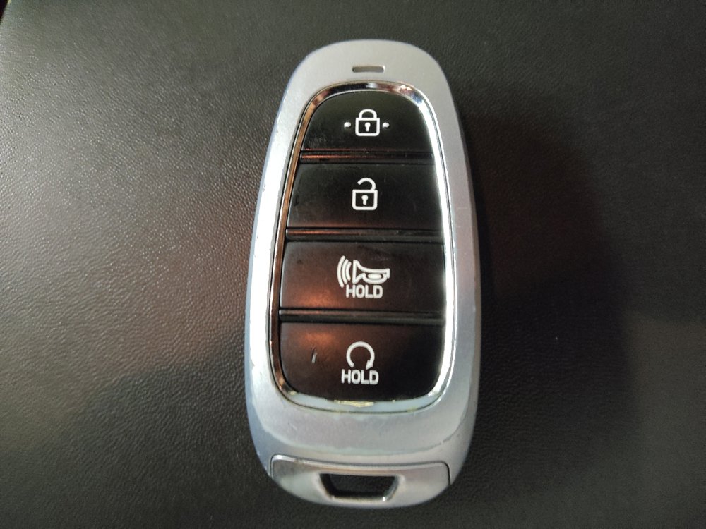 Used 2021 Hyundai Santa Fe SEL FWD image 32
