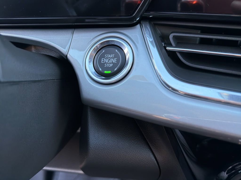 New 2026 Chevrolet Trax LT w/ Driver Confidence Package image 11