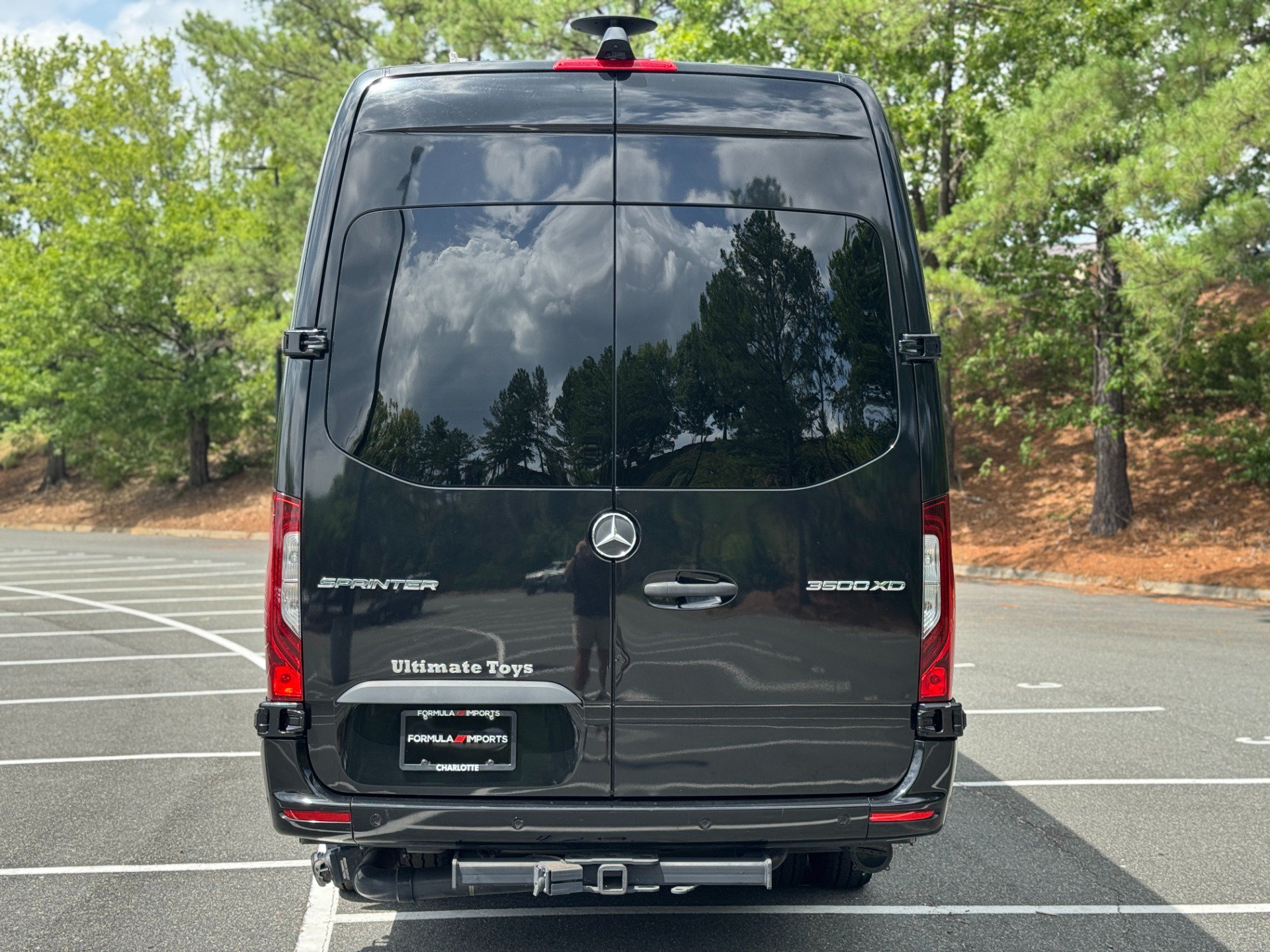 Used 2022 Mercedes-Benz Sprinter 3500 image 10