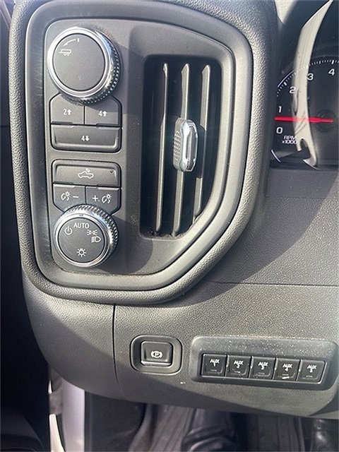 Used 2023 GMC Sierra 2500 Pro w/ Convenience Package image 10