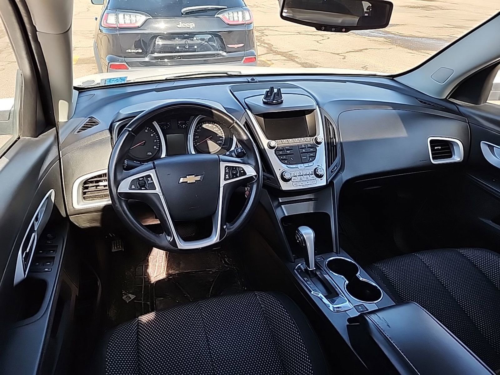 Used 2013 Chevrolet Equinox LT w/ Driver Convenience Package image 5