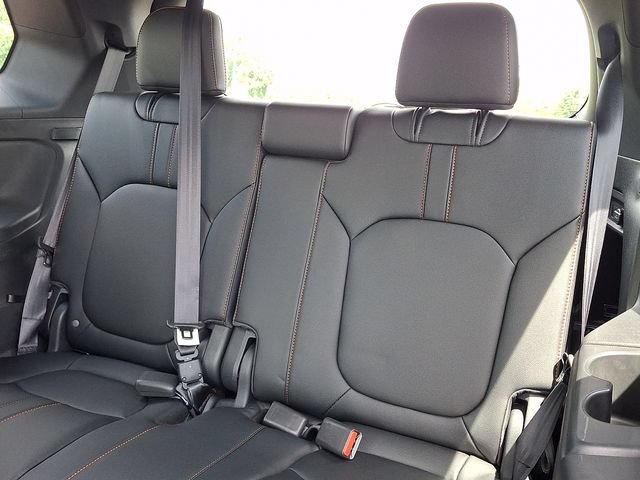 Used 2026 Honda Pilot TrailSport image 8