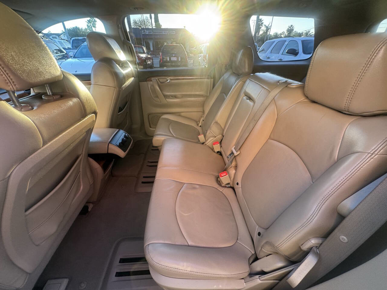 Used 2008 Saturn Outlook XR w/ Luxury Package image 10