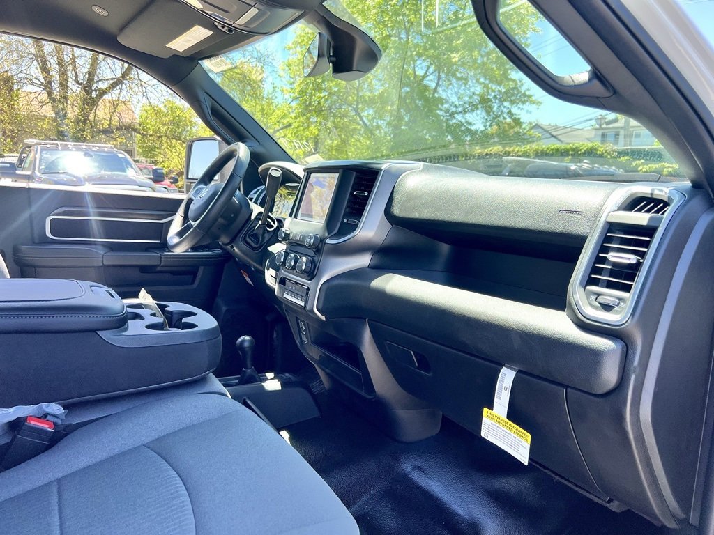 New 2024 RAM 4500 SLT w/ Quick Order Package 2YG SLT image 21