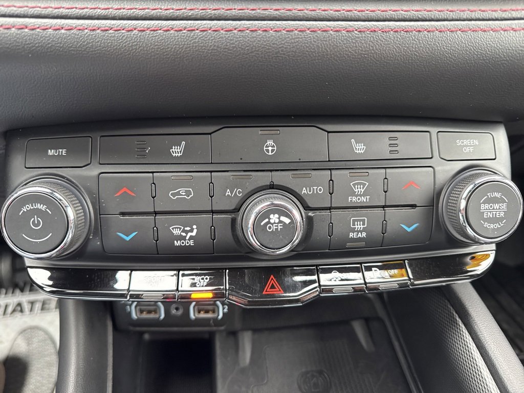 Certified 2022 Dodge Durango R/T w/ Trailer Tow Group IV image 6