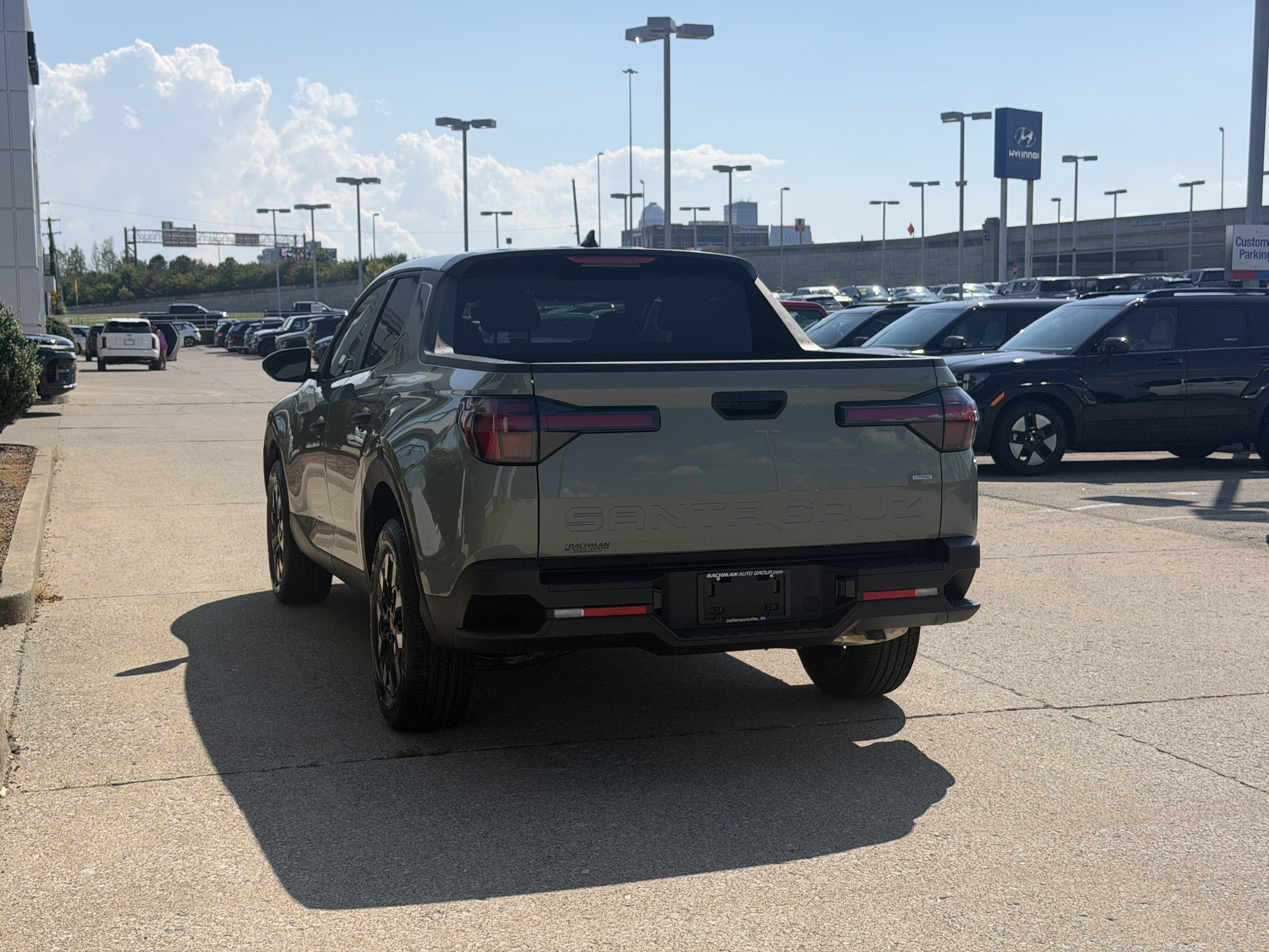 New 2027 Hyundai Santa Cruz SE AWD/4WD image 7