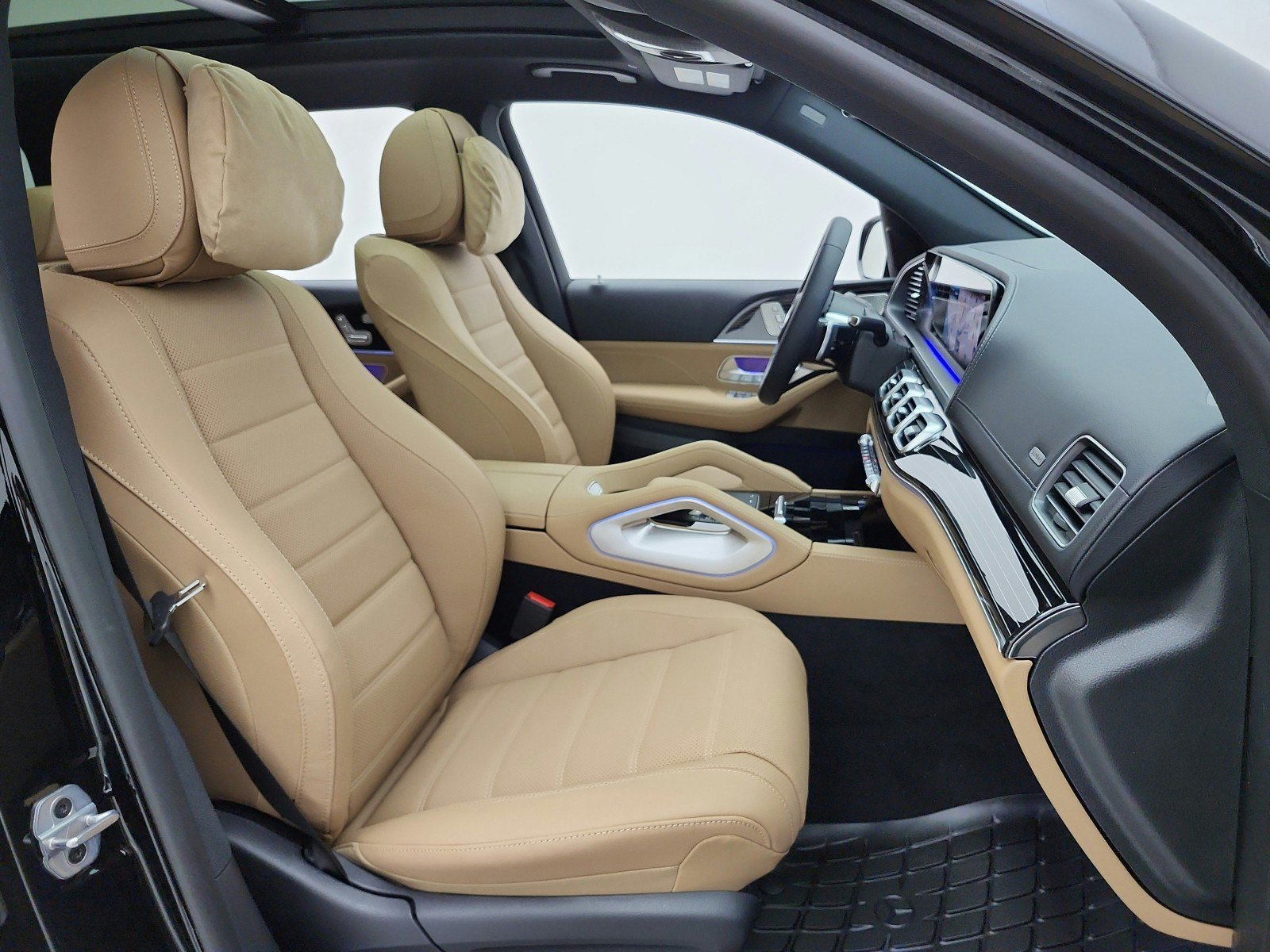 New 2026 Mercedes-Benz GLS 450 4MATIC image 14