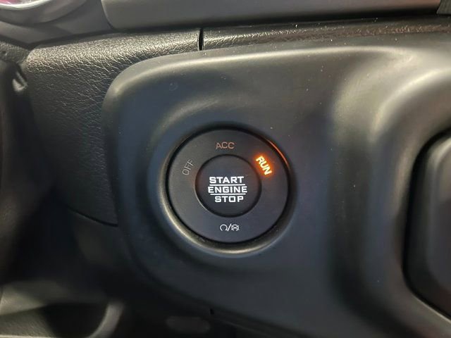 Used 2021 Jeep Wrangler Unlimited Sport image 39