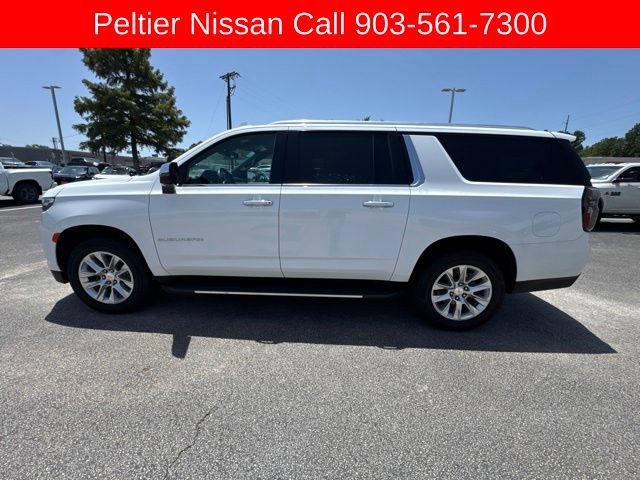 Used 2024 Chevrolet Suburban Premier RWD image 6