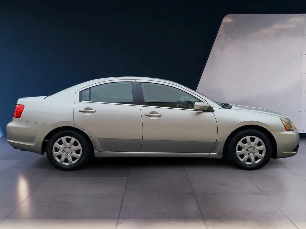 Used 2011 Mitsubishi Galant ES FWD image 6