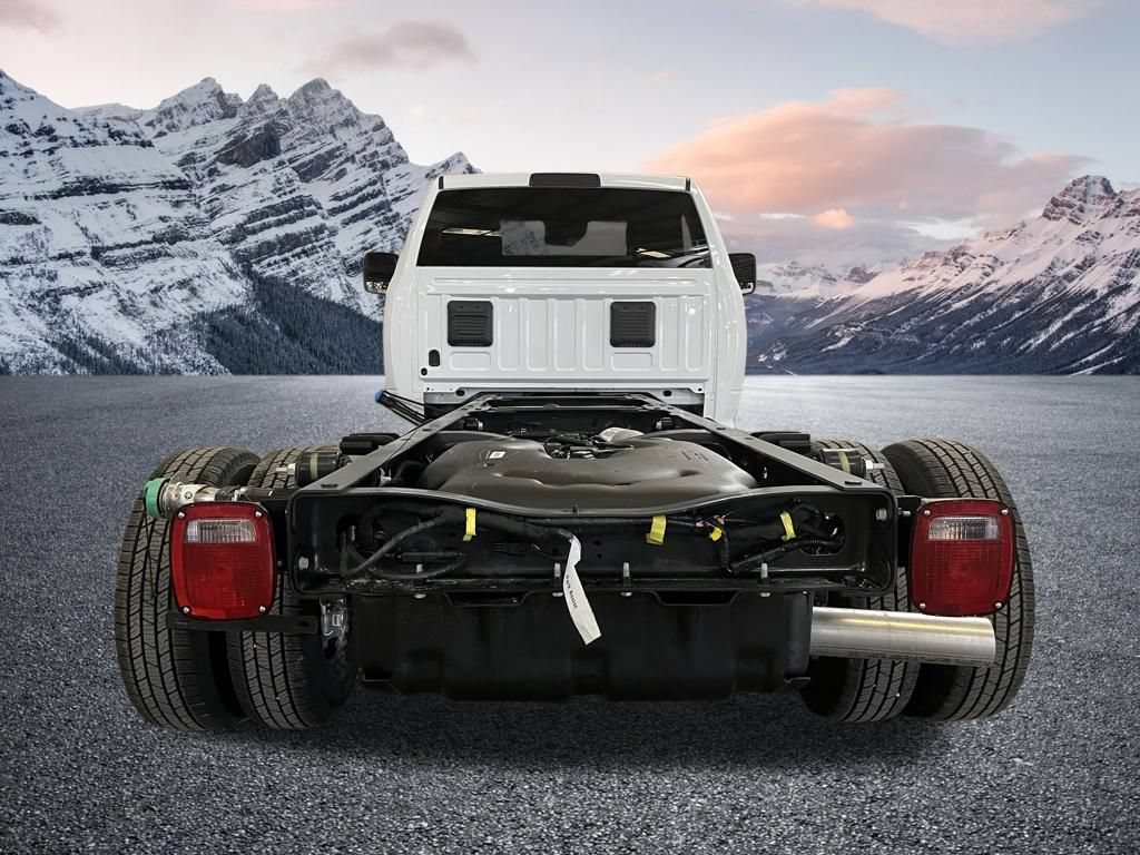 New 2026 RAM 3500 Tradesman w/ Chrome Appearance Group A AWD/4WD image 3