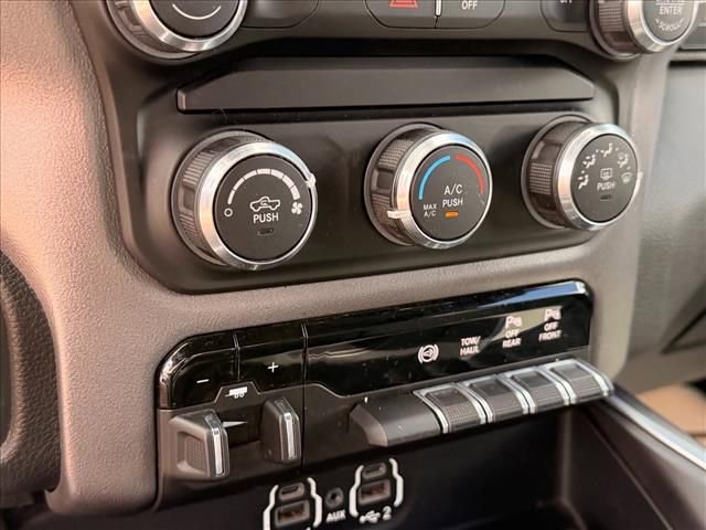 Used 2021 RAM 2500 Big Horn w/ Level 1 Equipment Group AWD/4WD image 26