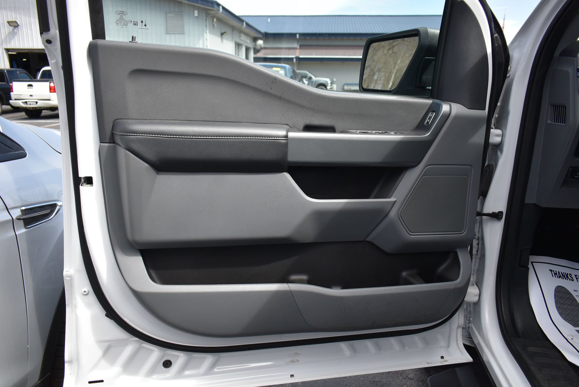 Used 2023 Ford F150 XLT w/ Trailer Tow Package AWD/4WD image 9