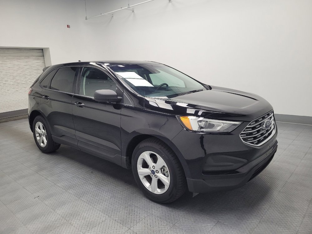 Used 2020 Ford Edge SE image 11
