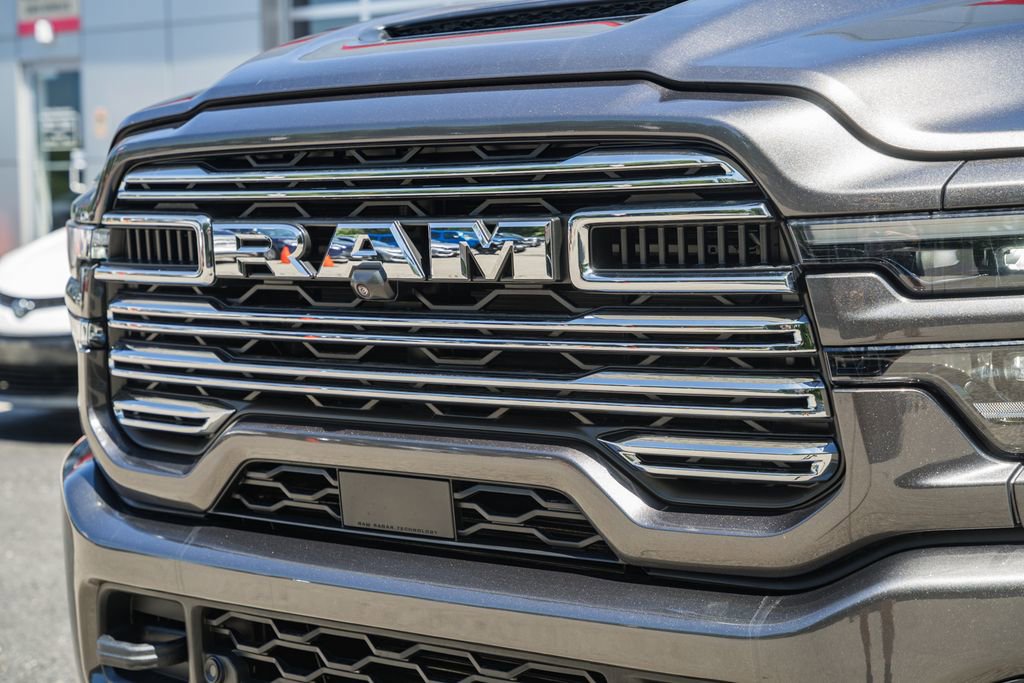 New 2026 RAM 2500 Laramie AWD/4WD image 12