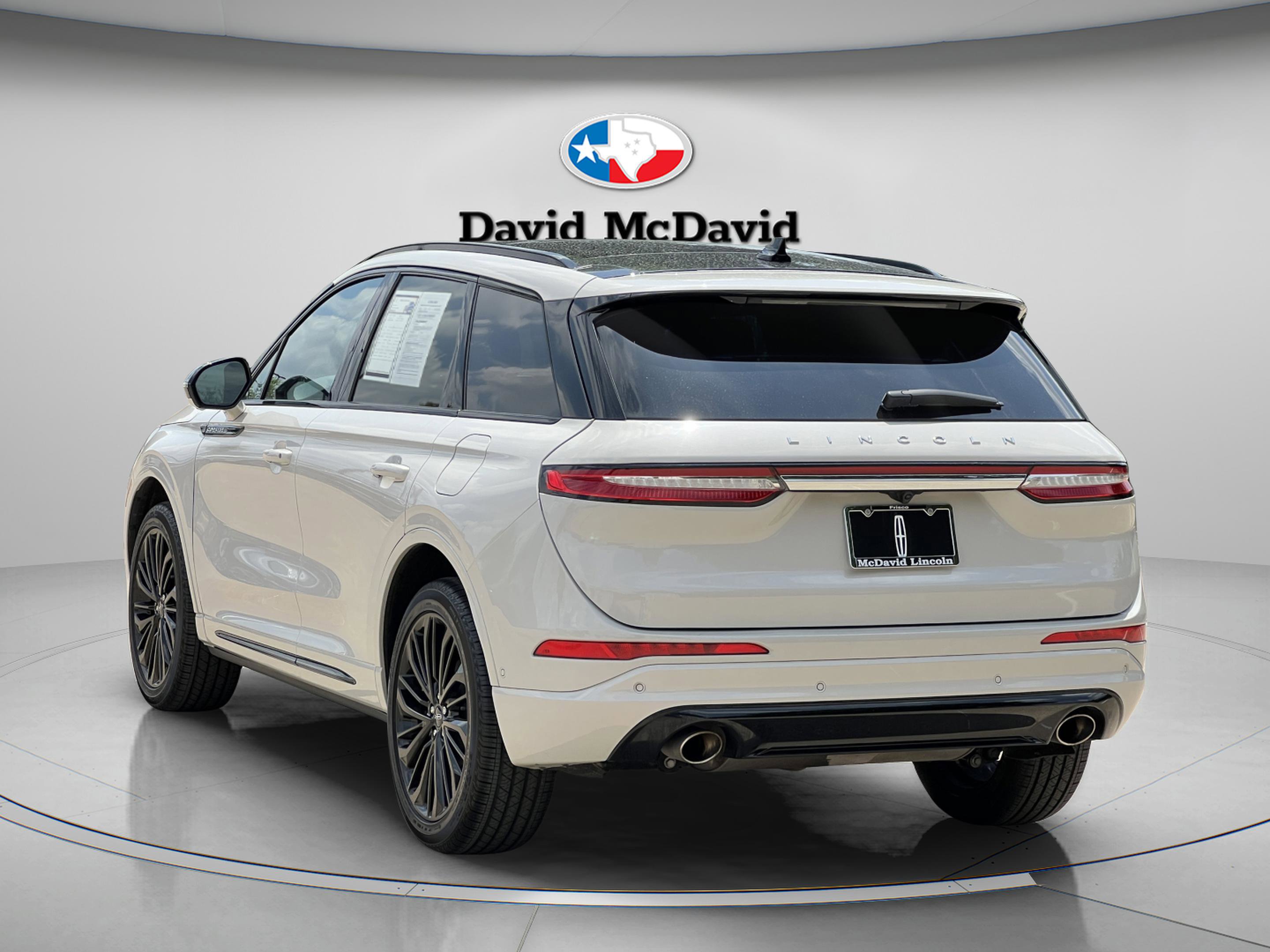 Certified 2023 Lincoln Corsair Reserve w/ Equipment Group 202A AWD/4WD image 5