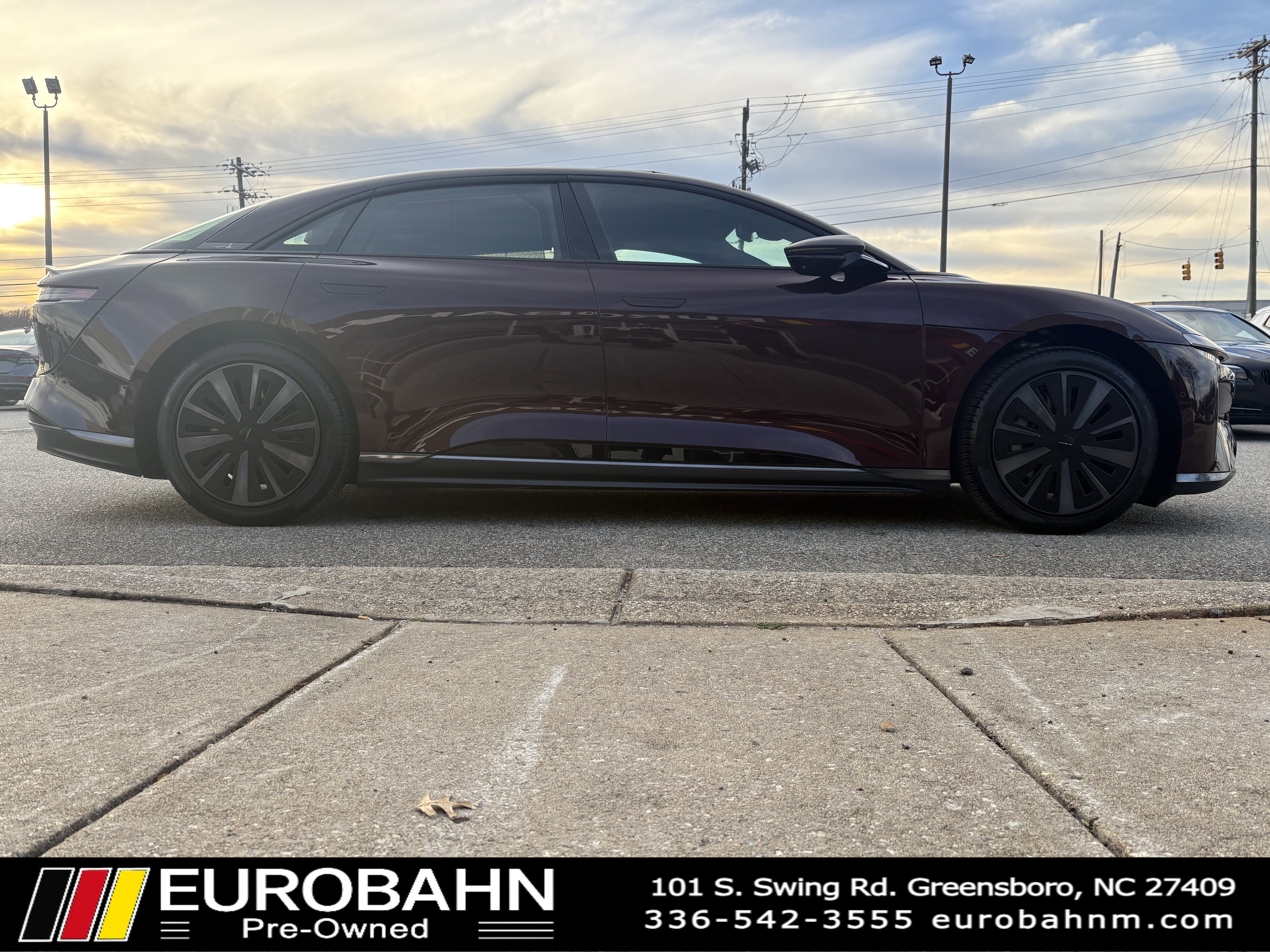 Used 2025 Lucid Air Touring image 23